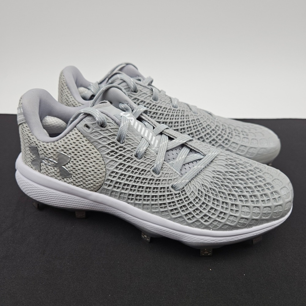Under Armour Womens Size 7 Glyde MT Softball‎ Baseball Cleats Grey 3026601-102
